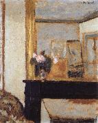 Blomvas on the mantelpiece, Edouard Vuillard